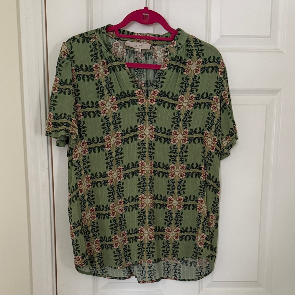 LOFT Green and Floral Women's Blouse